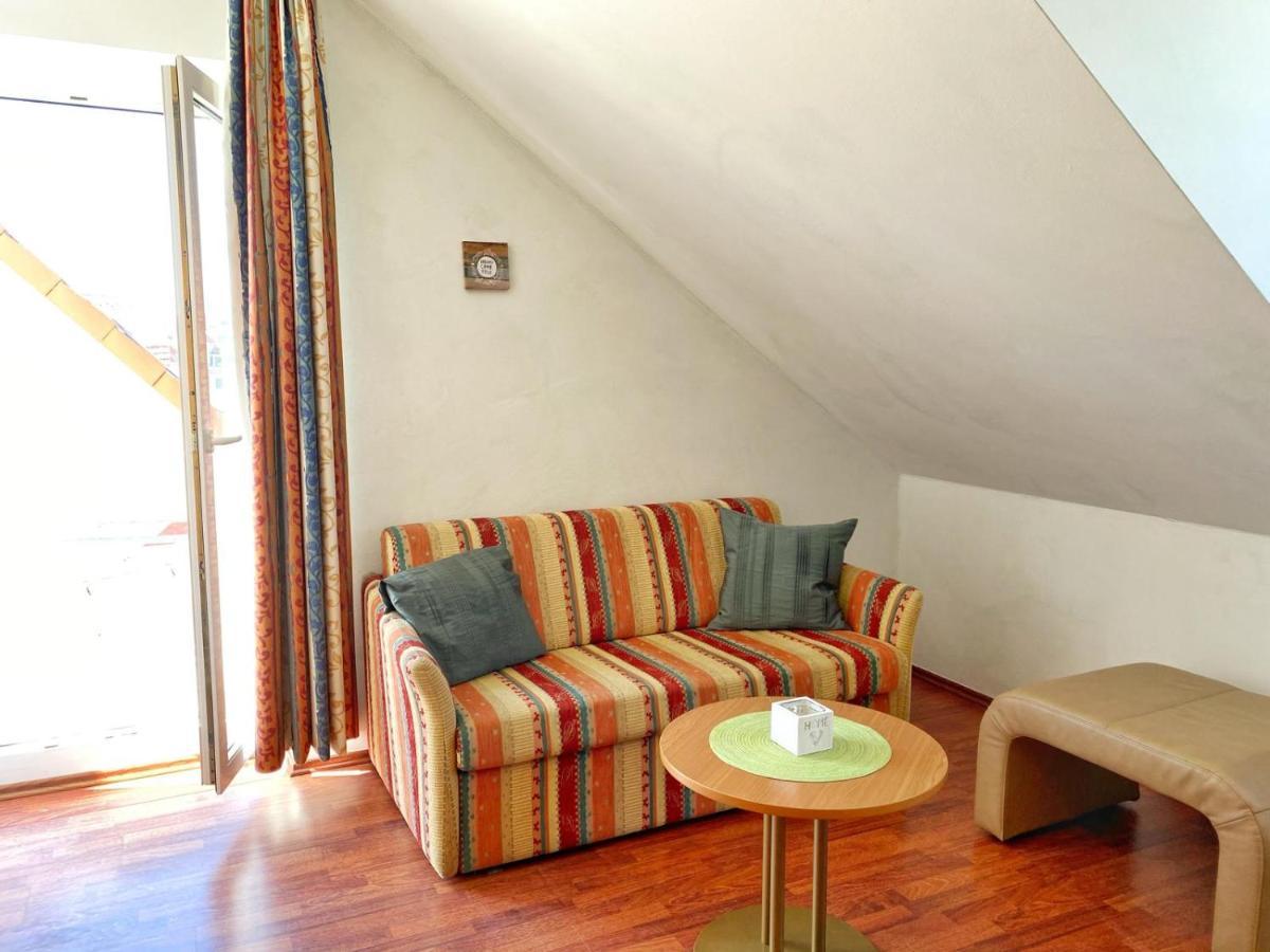 Hafenresidenz - Ferienwohnung 19 - Kapitaen วีคเอาฟ์รือเกน ภายนอก รูปภาพ